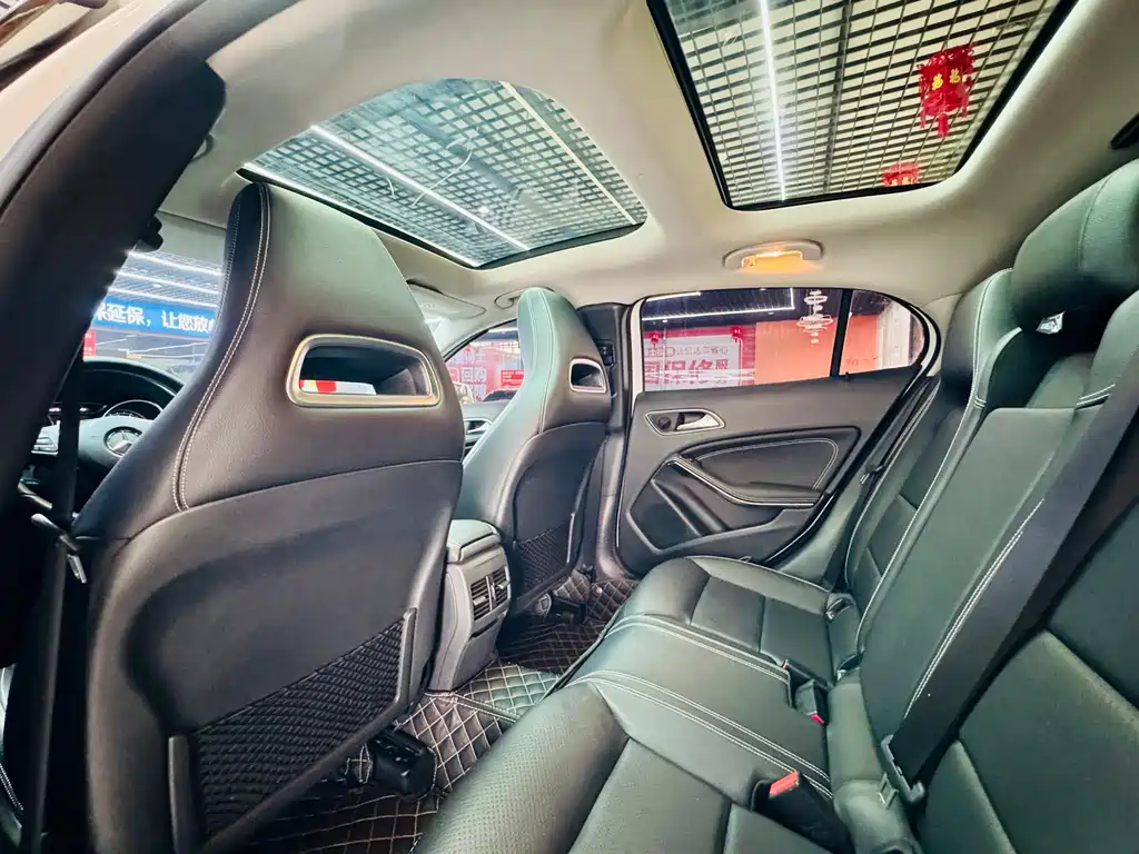 Mercedes-Benz GLA — миниатюра 9