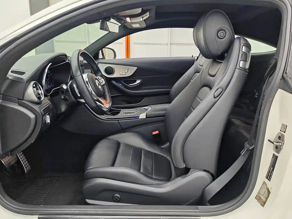 Mercedes-Benz C-Class (Import) — миниатюра 5