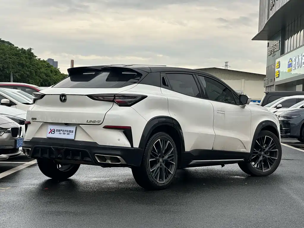 Changan UNI-T — миниатюра 5