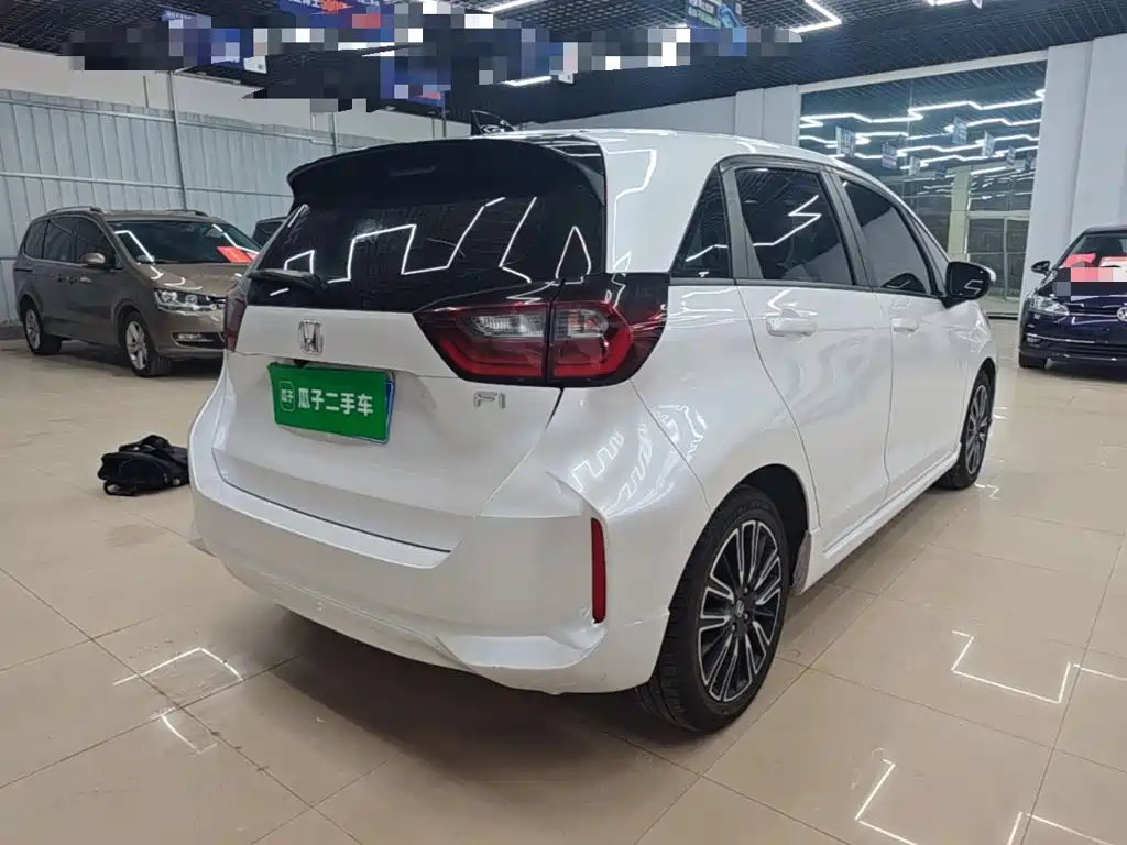 Honda Fit — миниатюра 7