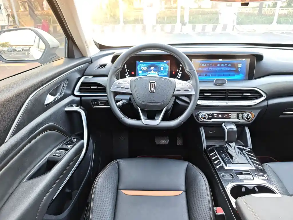 Bestune T77 2019 230 TID AT Luxury V