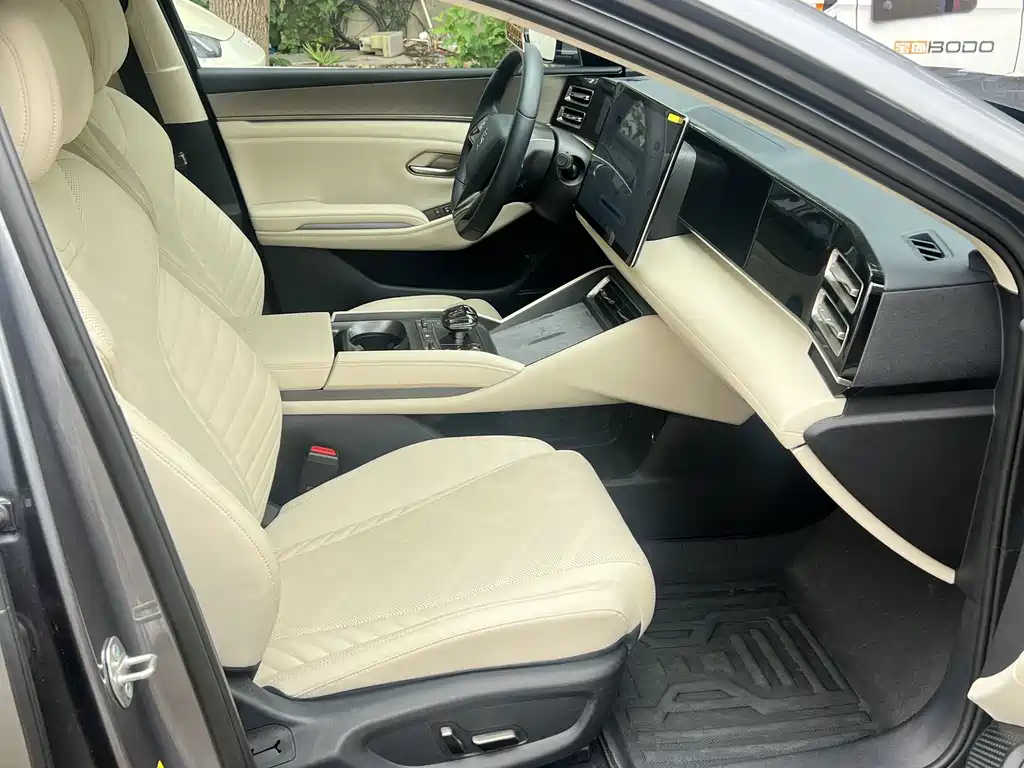 BYD Qin L — миниатюра 7