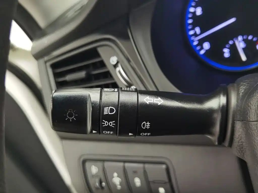 Hyundai Mistra — миниатюра 21