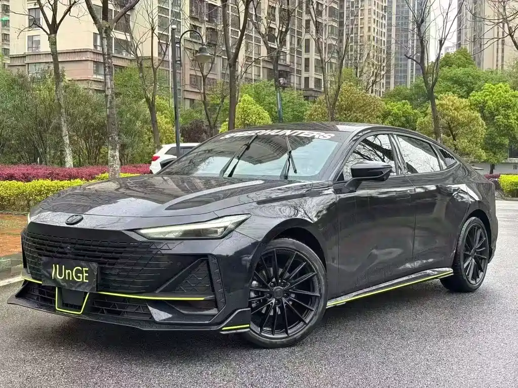 Changan UNI-V 2022