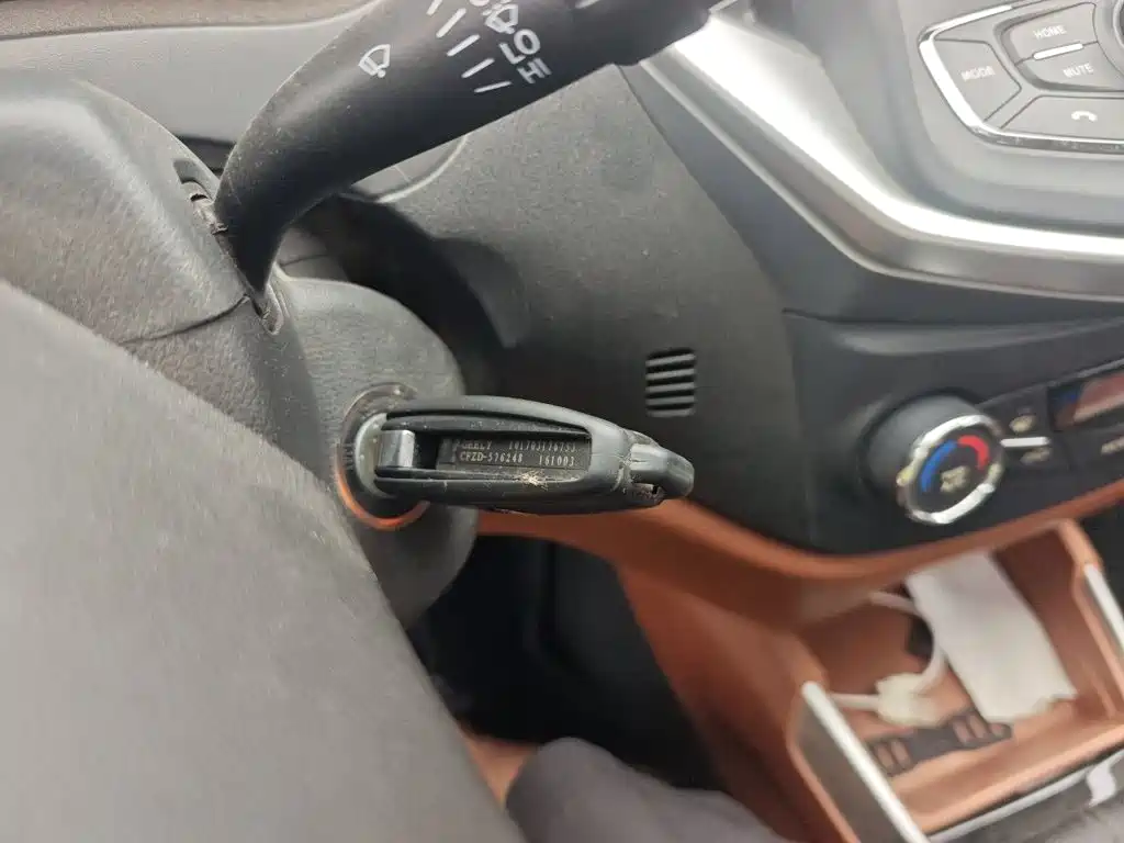 Geely King Kong — миниатюра 9