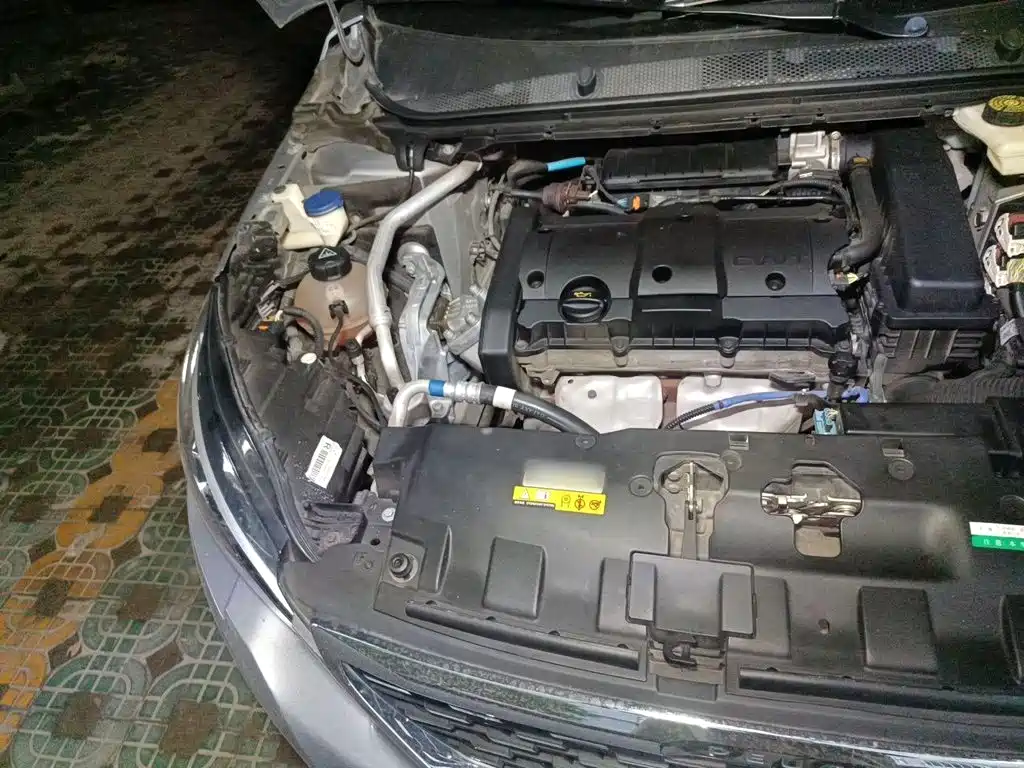 Peugeot 308 — миниатюра 18