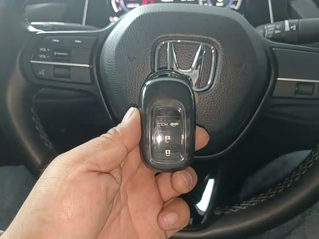Honda Accord — миниатюра 9