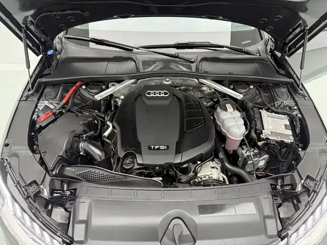 Audi A4L — миниатюра 14