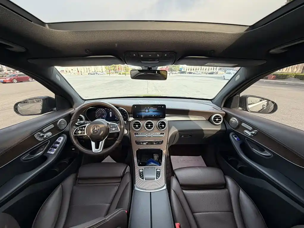 Mercedes-Benz GLC — миниатюра 10