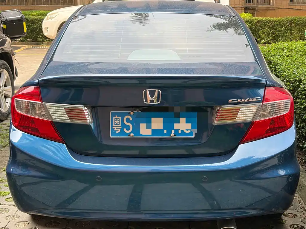 Honda Civic — миниатюра 6