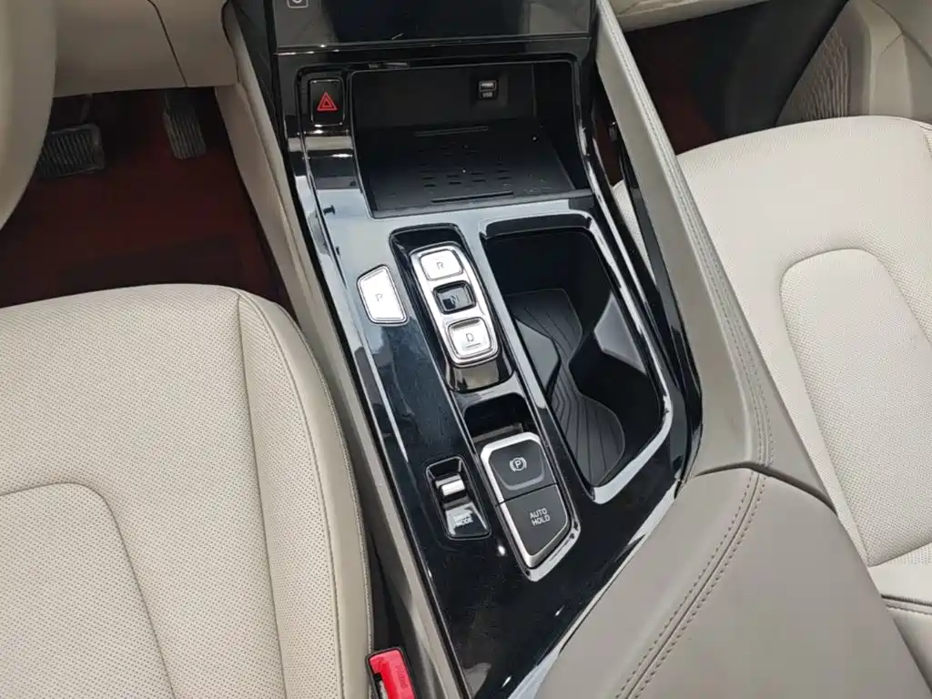 Hyundai Custo — миниатюра 14