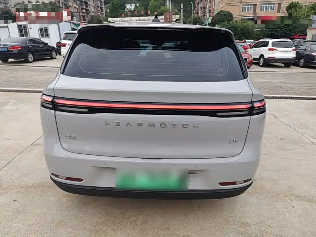 Leapmotor Leapmotor C10 — миниатюра 6