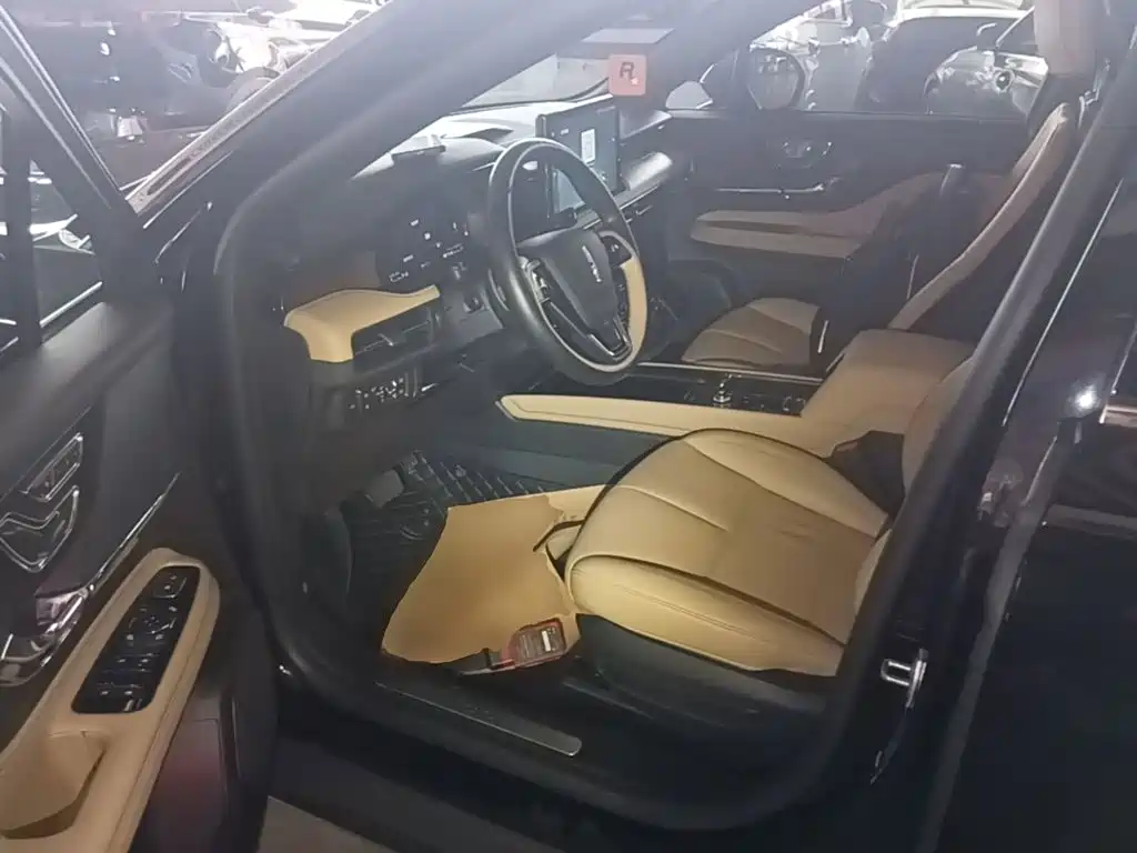 Lincoln Corsair — миниатюра 16