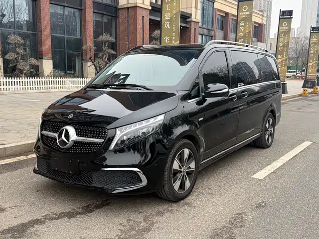 MERCEDES-BENZ V CLASS