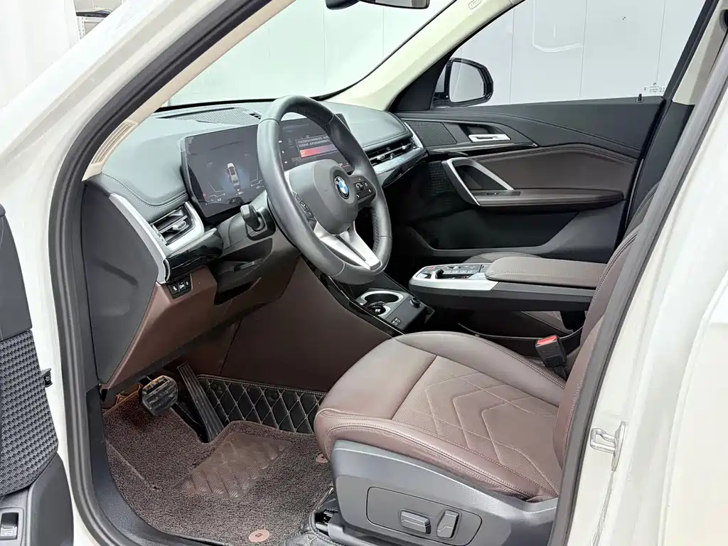 BMW X1 — миниатюра 8