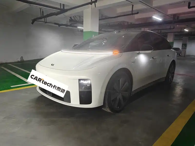 Li Auto 理想i6 2025