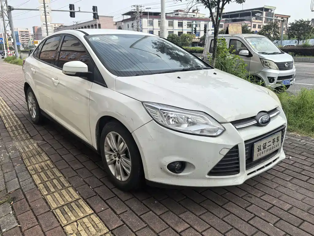 Ford Focus — миниатюра 3