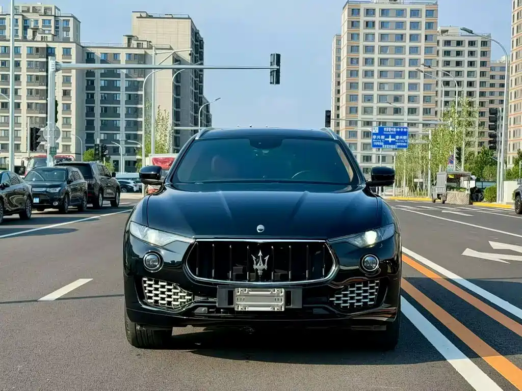 Maserati Levante — миниатюра 3