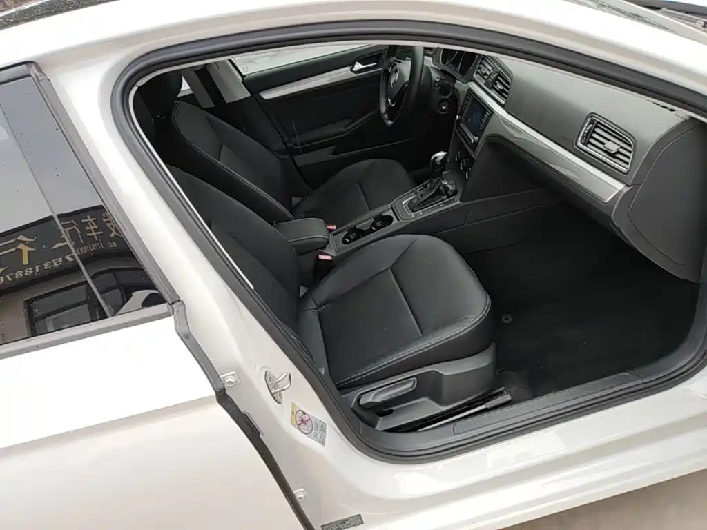 Volkswagen Lamando — миниатюра 25