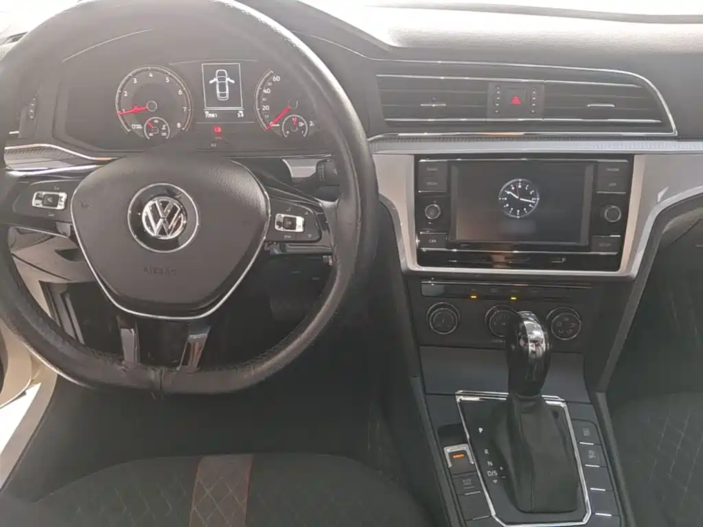 Volkswagen Lamando — миниатюра 10
