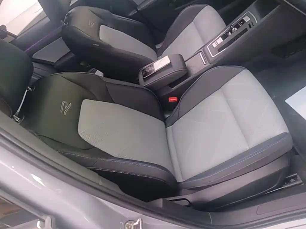 Volkswagen Golf — миниатюра 25