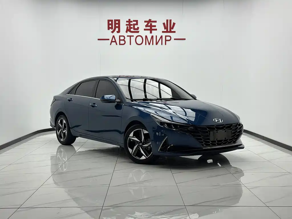Hyundai Elantra — миниатюра 2