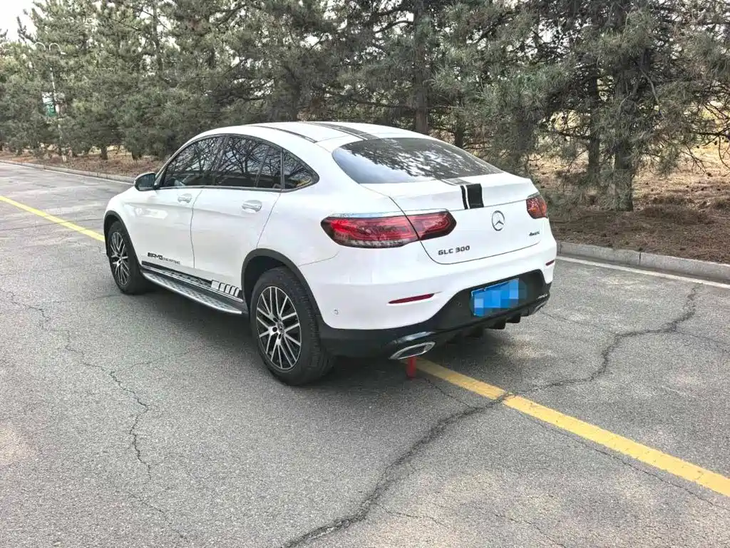 Mercedes-Benz GLC Coupe — миниатюра 7