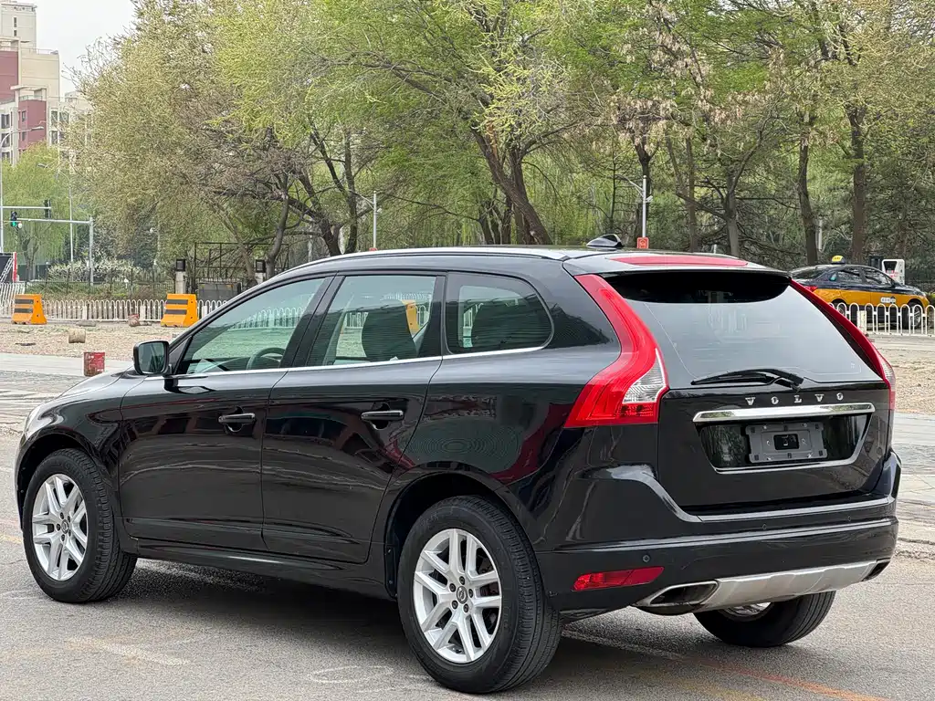 Volvo XC60 2017 T5 AWD