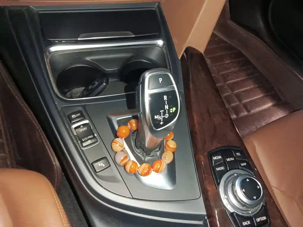BMW 3 Series — миниатюра 7