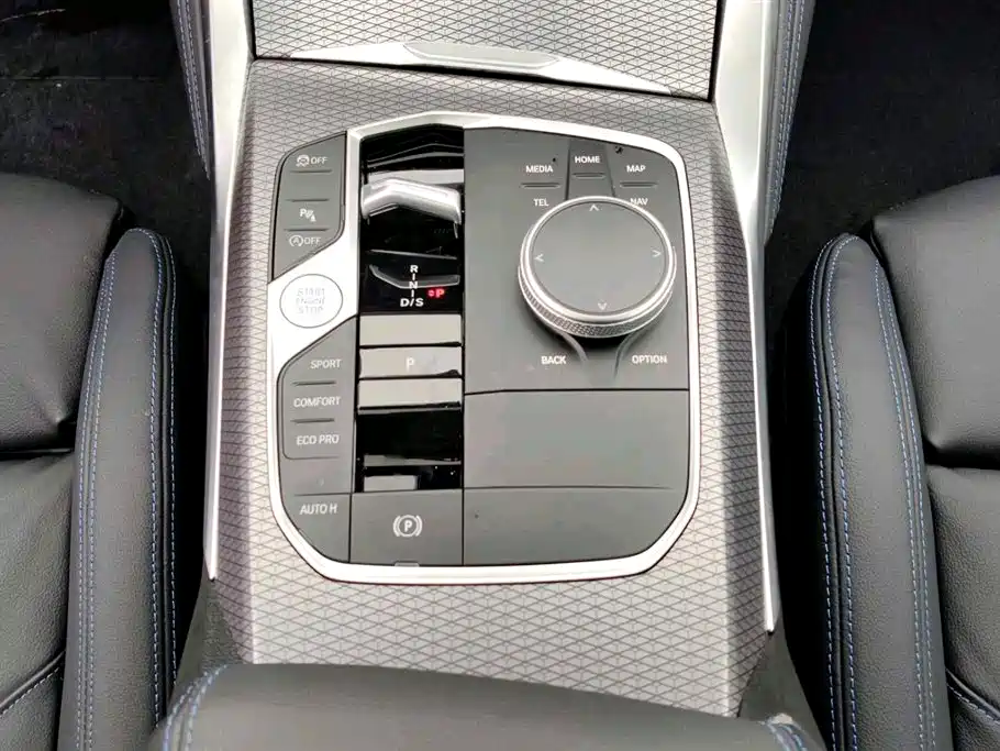 BMW M240i — миниатюра 8