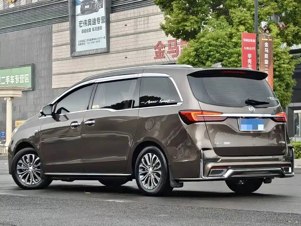 Buick GL8 — миниатюра 5