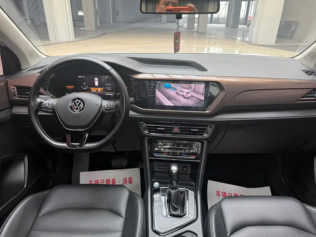 Volkswagen Tharu — миниатюра 9