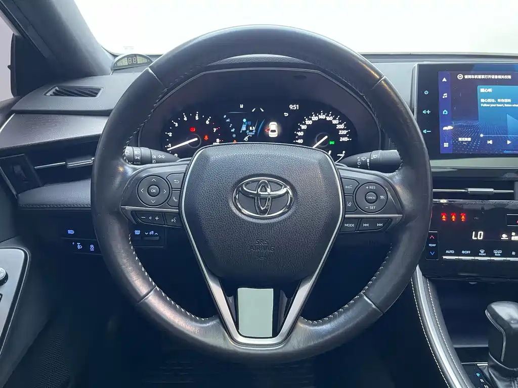 Toyota Avalon — миниатюра 18