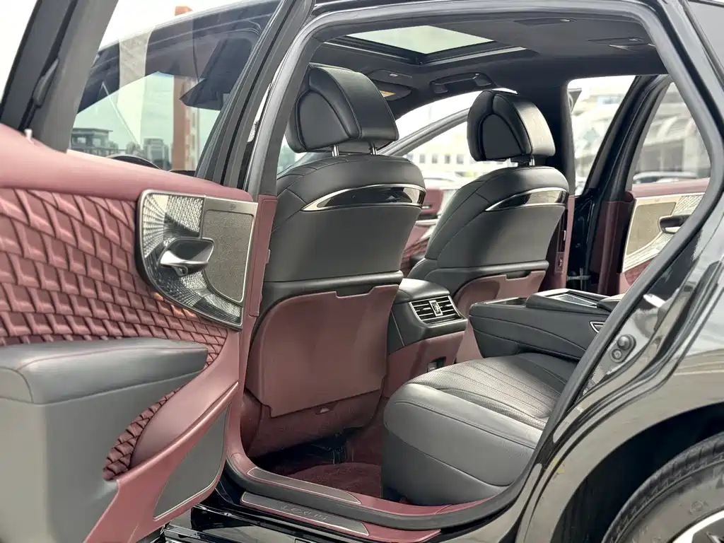 Lexus LS 2021 500h Executive