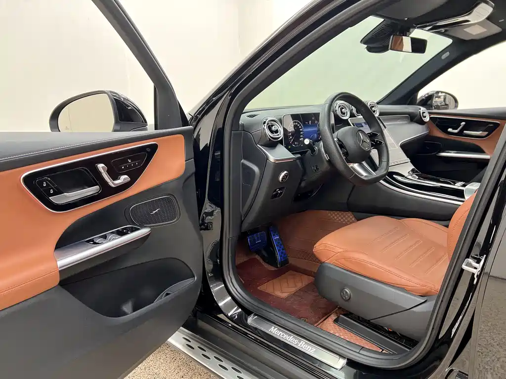 Mercedes-Benz GLC — миниатюра 10