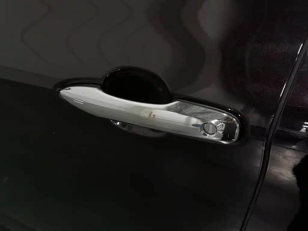 Toyota Avalon — миниатюра 18