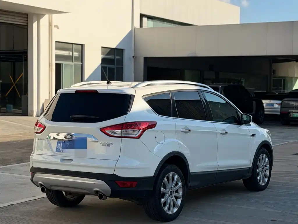 Ford Kuga — миниатюра 4
