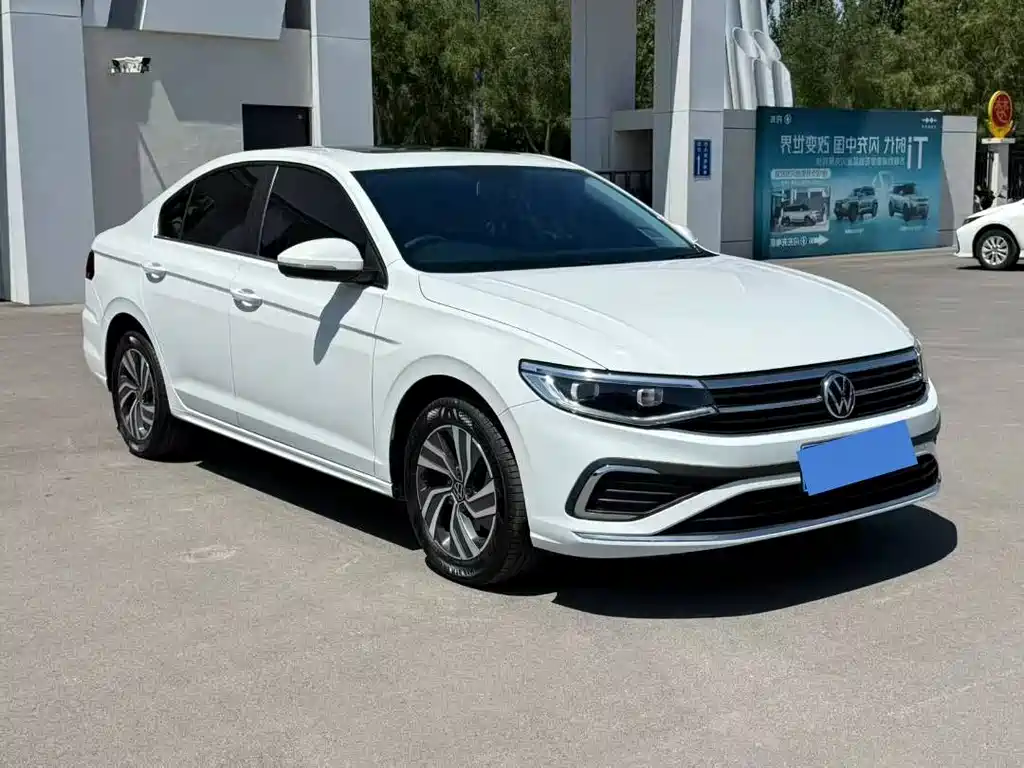 Volkswagen Bora — миниатюра 3
