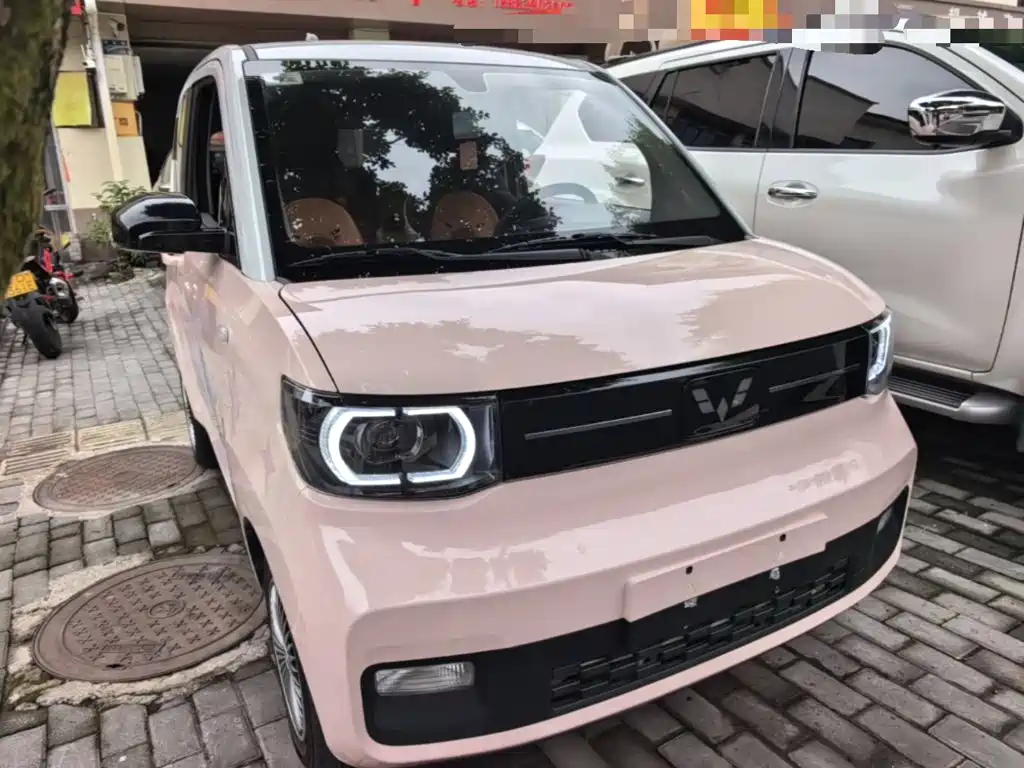 Wuling MINIEV — миниатюра 4