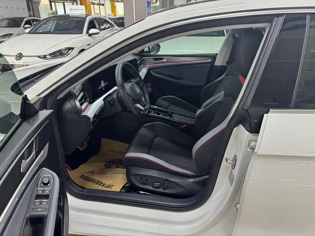 Volkswagen Lamando — миниатюра 4