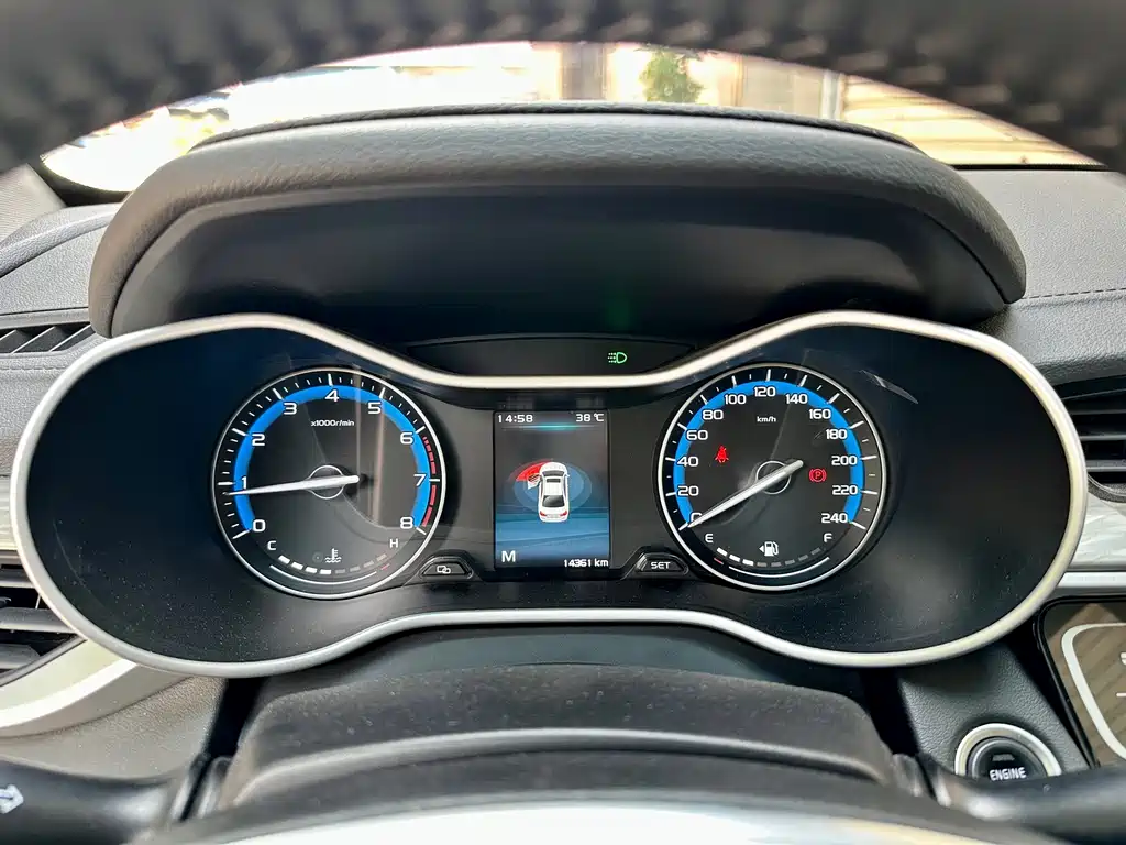 Geely Emgrand — миниатюра 26