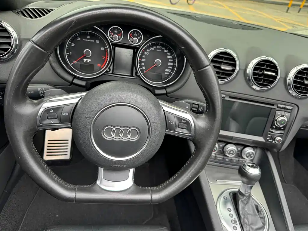 Audi TT — миниатюра 9