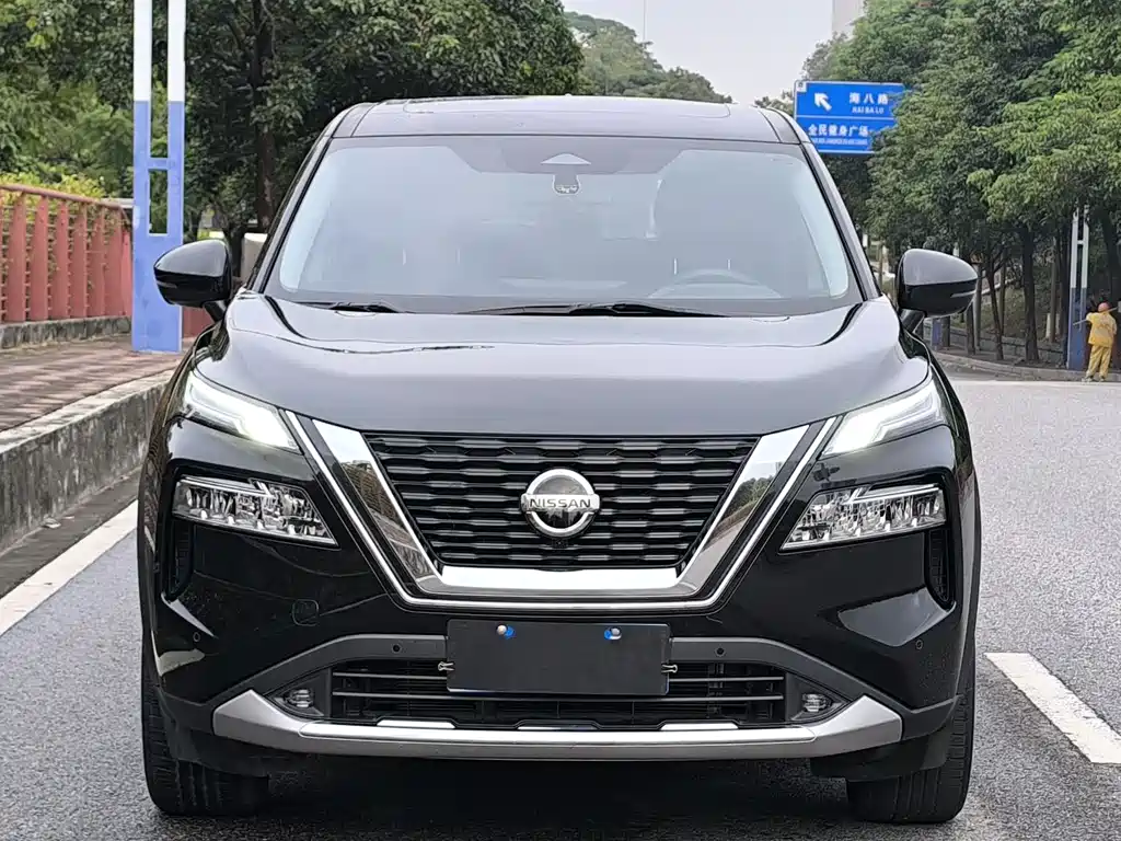 NISSAN QIJUN