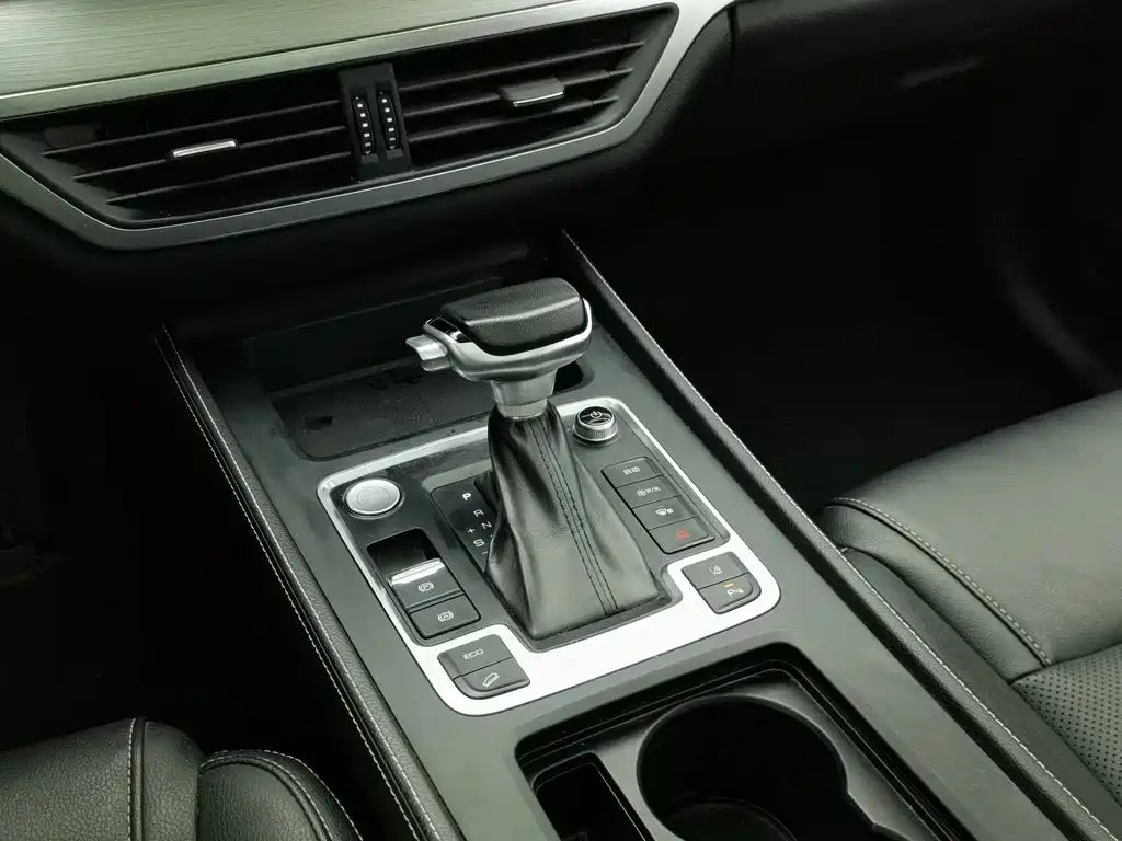 BYD Tang — миниатюра 13