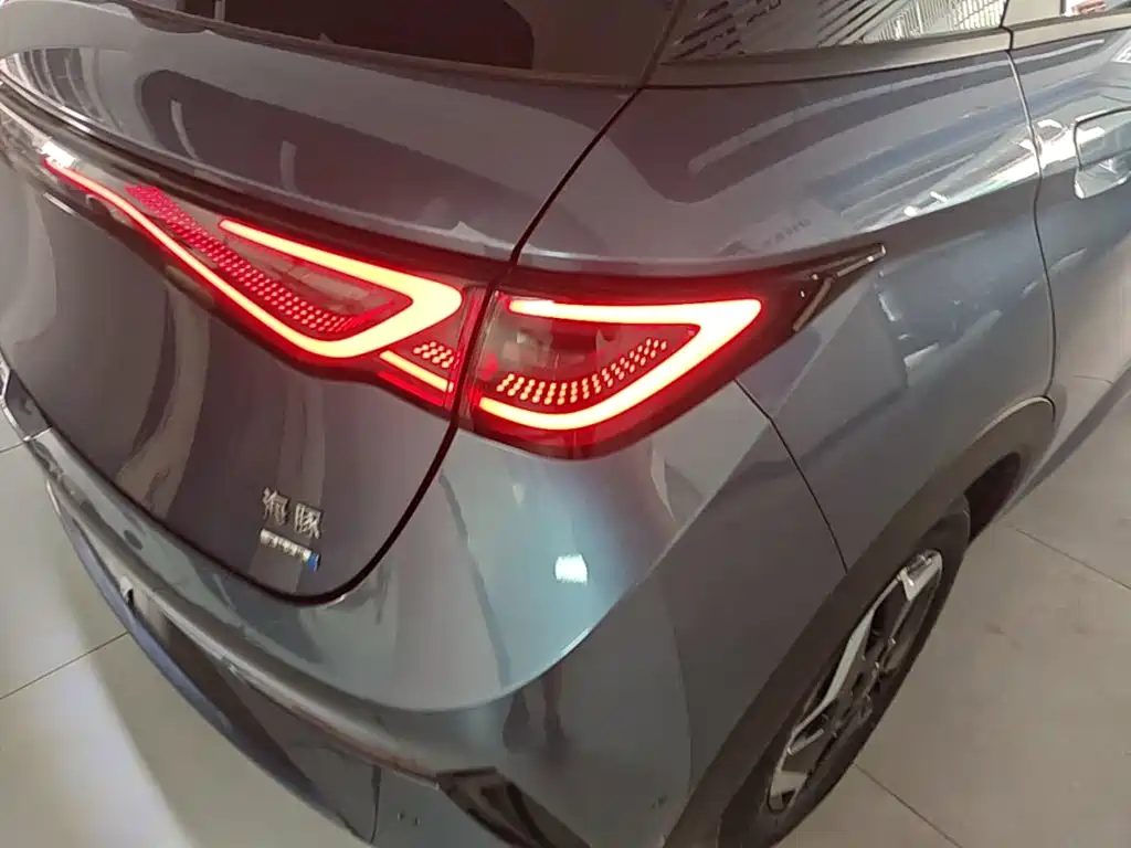 BYD Dolphin — миниатюра 8