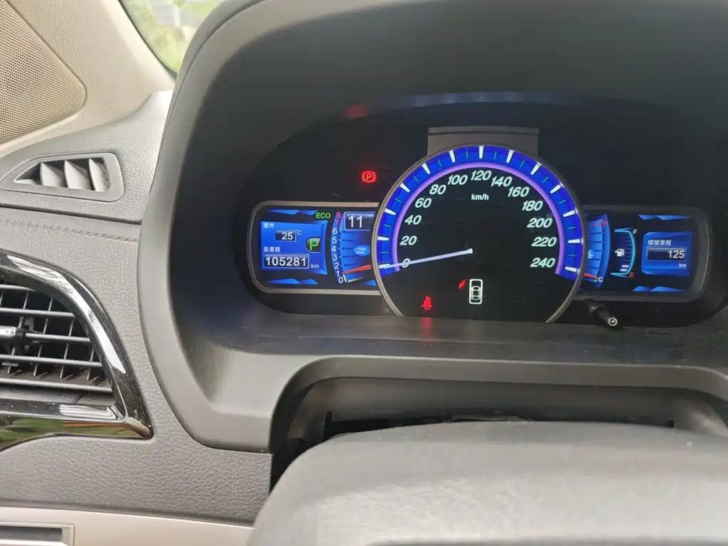 BYD S7 — миниатюра 13