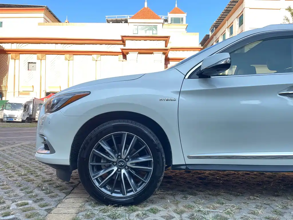 Infiniti QX60 (Import) — миниатюра 8