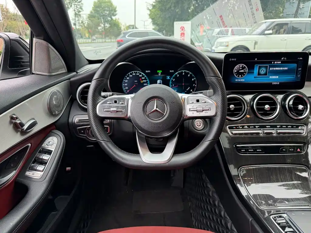 Mercedes-Benz C-Class — миниатюра 14