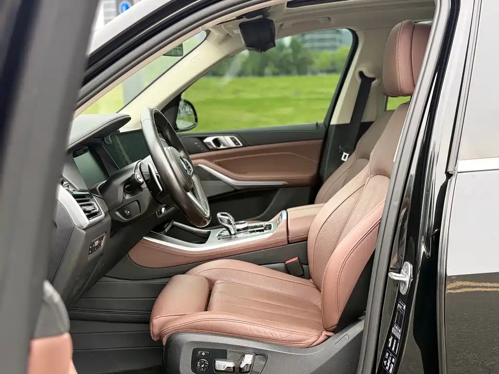 BMW X5 (Import) — миниатюра 7