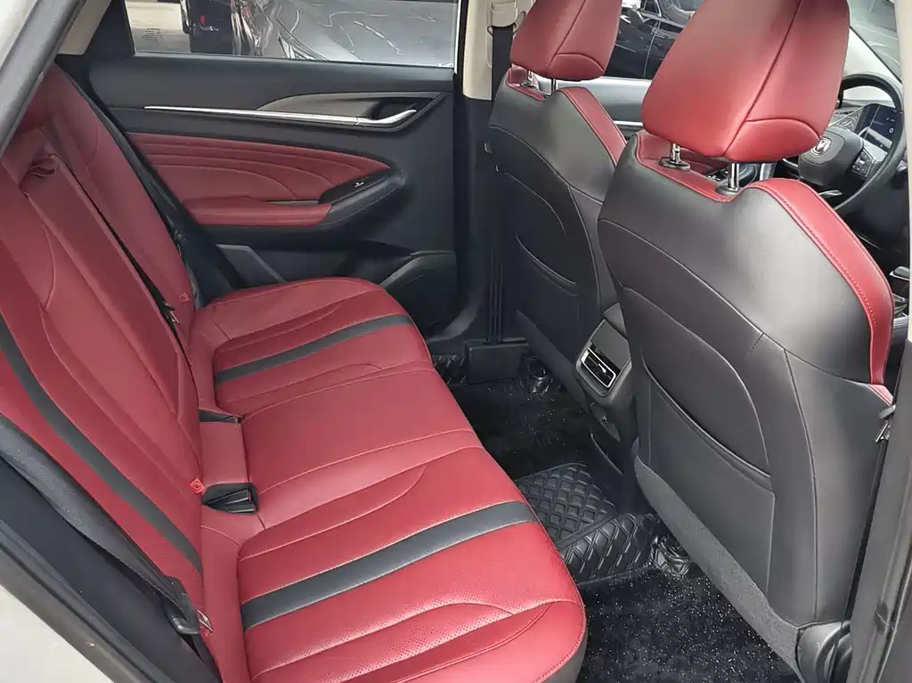 Changan Eado — миниатюра 9